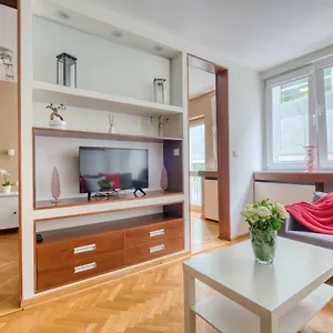 noctis-apartment-liska.warsawhotelspoland.com/