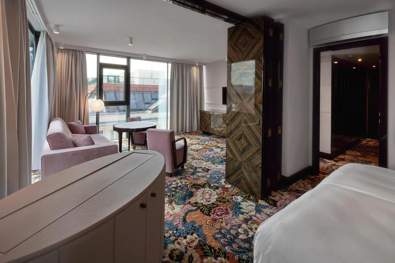 Hotel Topazz & Lamee Vienna