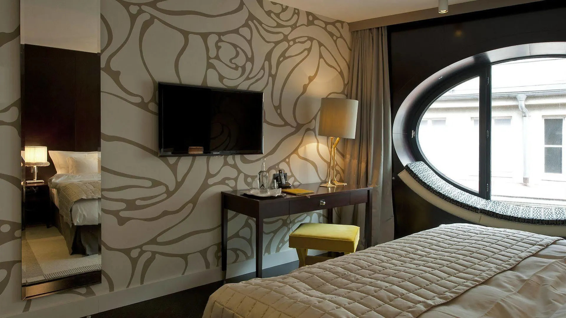 Hotel Topazz&Lamée Bécs 5*,